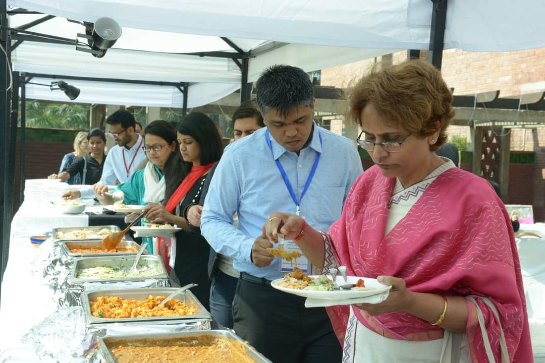 EVALFEST2018_DAY2_facebook_1706546570406_7157775106442586445